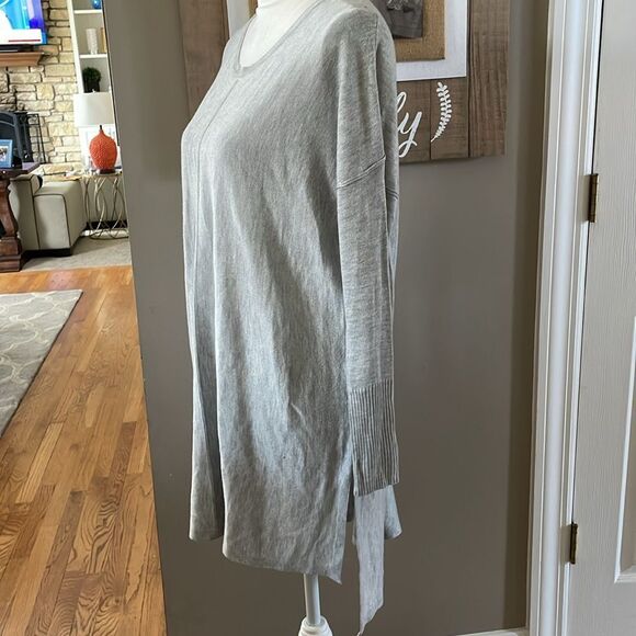 Apt 9 Gray Long Sweater - Picture 4 of 7